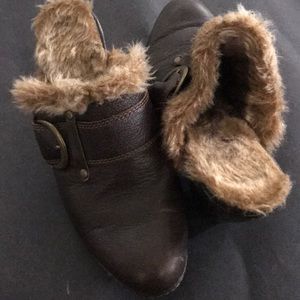 B.O.C. Fur lined slip on booties